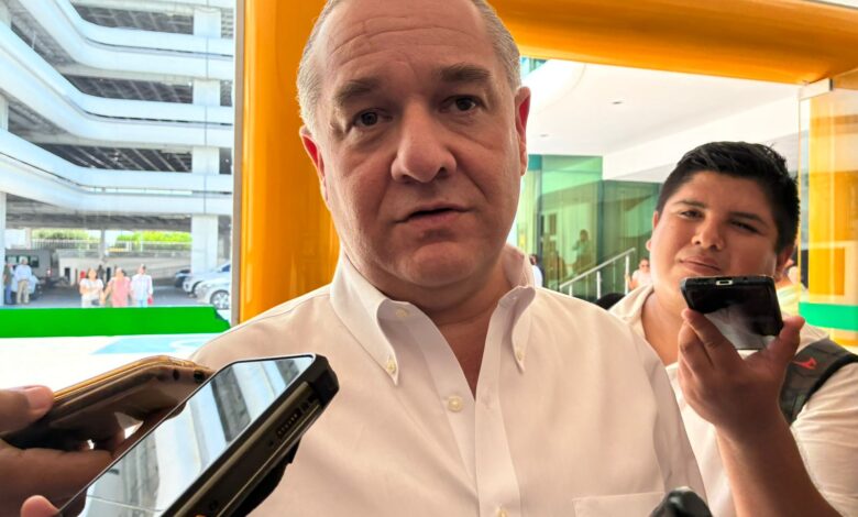 Adrián Oseguera Kernion, Diputado Federal por Tamaulipas.