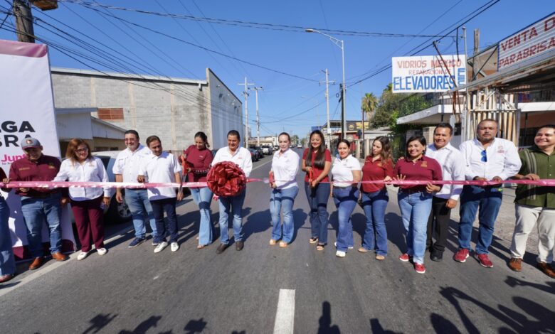 La alcaldesa entregó nuevas obras de recarpeteo asfáltico en las colonias Hidalgo, Peña Benavidez, Militar y Matamoros.