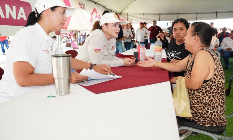 La alcaldesa Carmen Lilia Canturosas Villarreal encabezó una nueva edición del programa “Presidencia Cerquita de Ti” en la colonia El Campanario.
