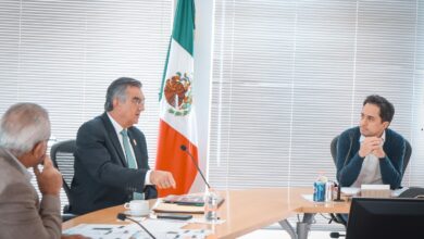 En la reunión con el Director de Banobras, el Gobernador buscó el respaldo financiero para apoyar la ampliación del Puente Tres de Nuevo Laredo, el mejoramiento de la infraestructura carretera en el estado y consolidar obras en marcha en el Puerto del Norte, en Matamoros.