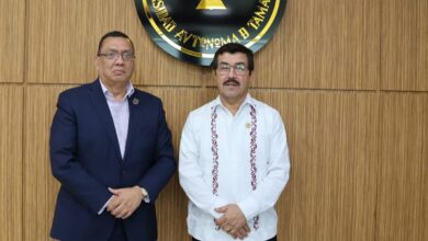 El Rector de la UAT, Dámaso Anaya Alvarado y el delegado del IMSS, José Luis Aranza Aguilar, acordaron la construcción de un Cendi en Nuevo Laredo.