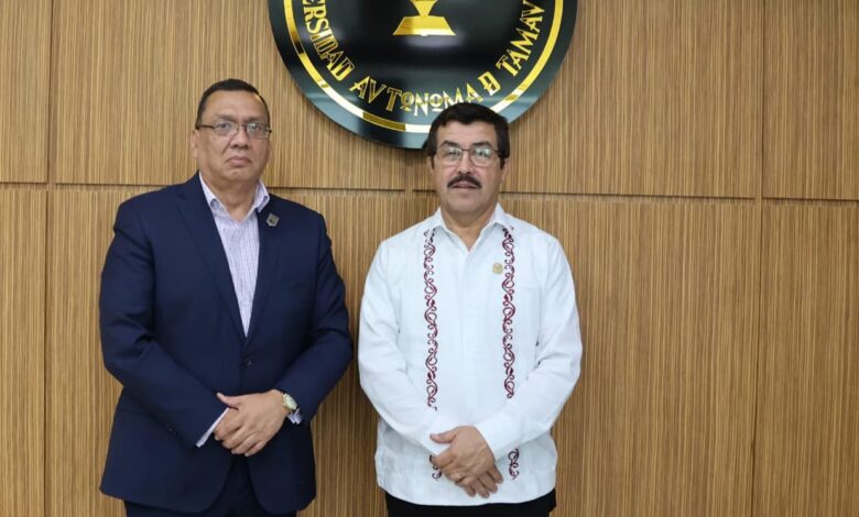El Rector de la UAT, Dámaso Anaya Alvarado y el delegado del IMSS, José Luis Aranza Aguilar, acordaron la construcción de un Cendi en Nuevo Laredo.