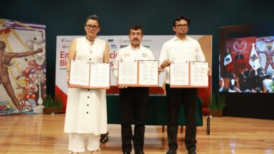 El Rector de la UAT, Dámaso Anaya Alvarado firmó un convenio de colaboración con la directora general del Instituto Mexicano del Petróleo, Elizabeth Mar Juárez.