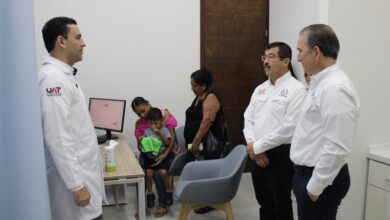 Dámaso Anaya Alvarado, visitó la Facultad de Medicina de Tampico “Dr. Alberto Romo Caballero” como parte del programa "Un Día con tu Rector".