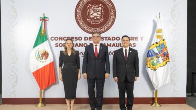 El Gobernador Américo Villarreal Anaya, destacó que en Tamaulipas, los tres poderes “cuentan con la legitimidad democrática y la autoridad moral que otorga el respaldo del pueblo”.