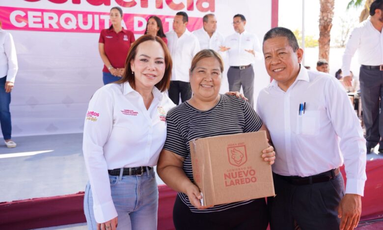 La alcaldesa Carmen Lilia Canturosas Villarreal encabezó una nueva jornada del programa “Presidencia Cerquita de Ti” en la colonia La Joya.