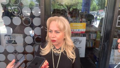 La subsecretaria de Educación Básica, Nora Hilda de los Reyes Vázquez, pidió a los padres de familia evitar que los jóvenes lleven bebidas energéticas a las escuelas.