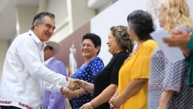 El Gobernador entregó las tarjetas del programa Pensión Mujeres Bienestar a 2 mil tamaulipecas.