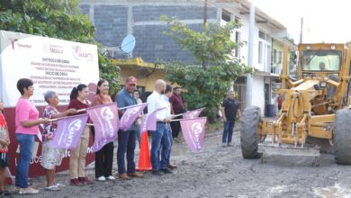 La alcaldesa Patty Chío hizo la entrega de diferentes obras como pavimentación de vialidades, agua y drenaje en colonias de El Mante.