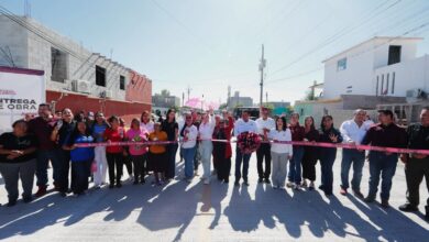 Carmen Lilia Canturosas Villarreal, entregó una serie de obras de repavimentación con concreto hidráulico en Los Olivos.