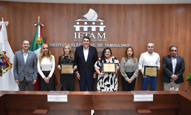 Los Consejeros Italia Aracely García López, Deborah González Díaz y Jerónimo Rivera García, concluyeron sus encargos tras siete años en el Ietam.