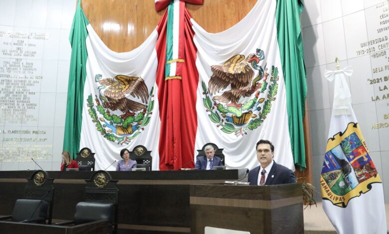 El Congreso exhortó a la Fiscalía General de la República (FGR) que investigue al ex gobernador Francisco García Cabeza de Vaca por presunto huachicoleo.