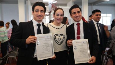 La alcaldesa Carmen Lilia Canturosas Villarreal anunció que el Gobierno Municipal otorgará 300 becas de titulación a jóvenes de distintas universidades públicas.