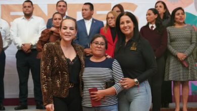 El Gobierno Municipal realizó la tercera jornada de entrega gratuita de lentes, beneficiando en esta ocasión a 260 personas.