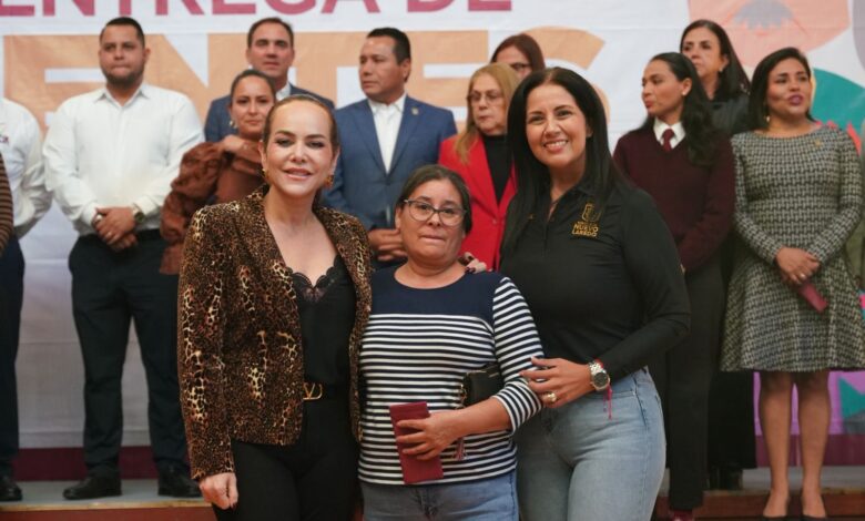 El Gobierno Municipal realizó la tercera jornada de entrega gratuita de lentes, beneficiando en esta ocasión a 260 personas.