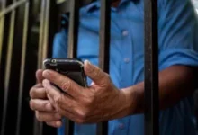 A quien introduzca celulares a los penales pagará con seis a 12 años de prisión y multa de 120 a 240 veces el valor diario de la Unidad de Medida y Actualización (UMA).