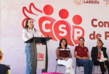 La alcaldesa Carmen Lilia Canturosas Villarreal encabezó la toma de protesta de las y los ciudadanos que conforman este organismo en Villas de San Miguel.