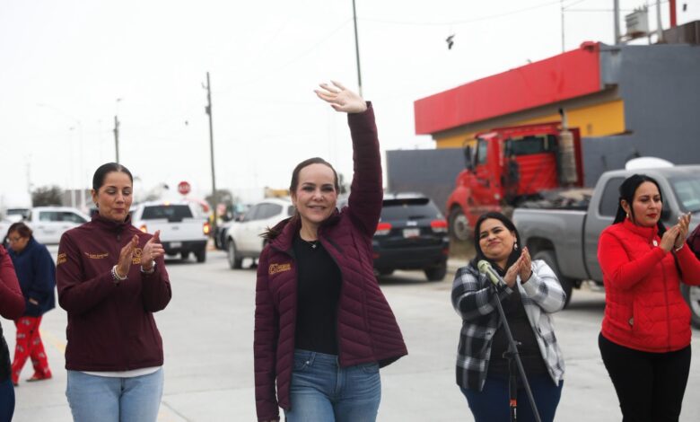 La alcaldesa entregó la calle Escudo donde se aplicó una inversión de 1 millón 950 mil 531.54 pesos.