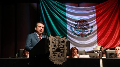 Eliphalet Gómez lozano presentó la iniciativa que fue aprobada para endurecer castigo a los diputados faltistas.