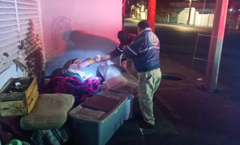 Protección Civil y Bomberos de Nuevo Laredo llevó a cabo el Operativo Carrusel para apoyar a personas vulnerables.