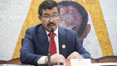 El Rector de la Universidad Autónoma de Tamaulipas (UAT), Dámaso Anaya Alvarado, presentó ante la Asamblea Universitaria el presupuesto para el 2026.