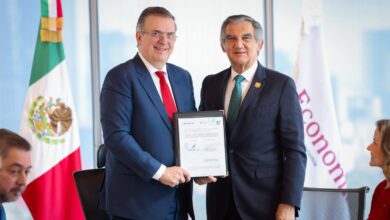El Secretario de Economía, Marcelo Ebrard Casaubón y el Gobernador Américo Villarreal Anaya, firmaron un convenio de coordinación para impulsar el Polo de Desarrollo para el Bienestar de Altamira.