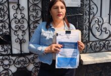 La denuncia fue interpuesta por la periodista Martha Olivia López ante la Fiscalía de la Corte Penal Internacional (CPI) de La Haya por diversos crímenes de lesa humanidad.