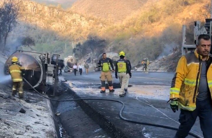 Sigue acciones por choque en carretera Rumbo Nuevo