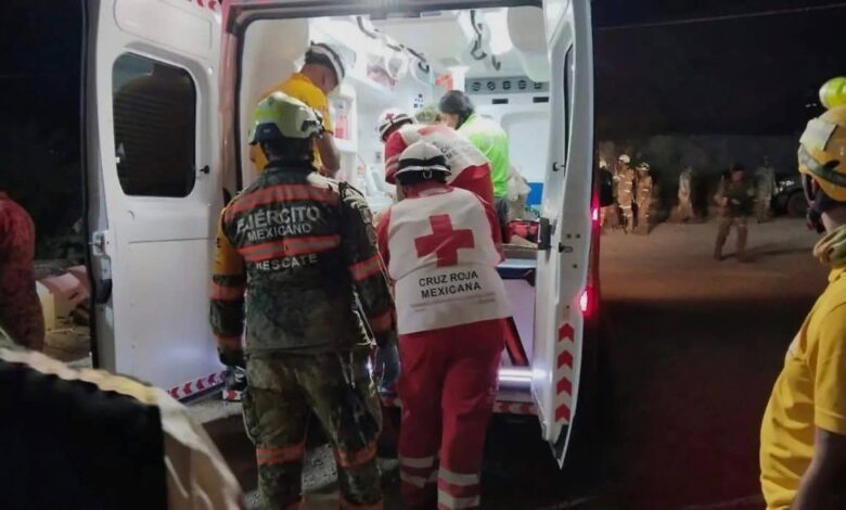 Rescatan con vida a minero tras 100 horas atrapado