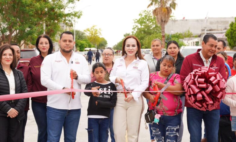 La alcaldesa entregó obras de repavimentación en la colonia Palmares.