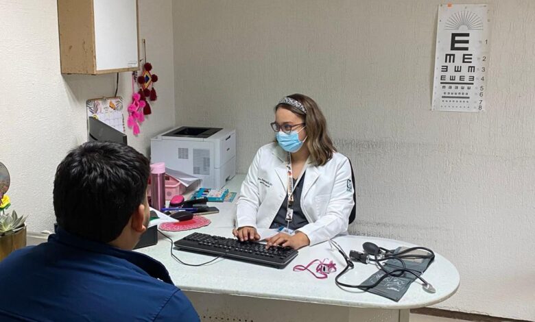 El Instituto Mexicano del Seguro Social (IMSS) en Tamaulipas informó que mantuvo en operación sus servicios médicos prioritarios durante la Semana Santa, garantizando la atención a la población derechohabiente en todo el estado.