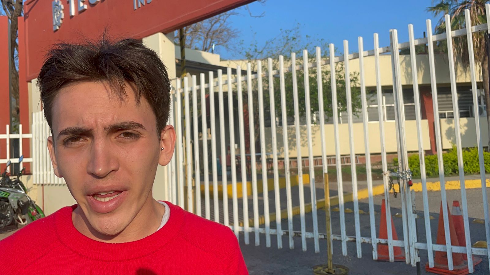 Segundo día de protesta de los estudiantes del TEC de Victoria