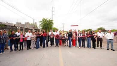La alcaldesa entregó obras de pavimentación y drenaje en la colonia Hipódromo.