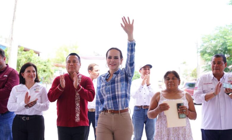 El Gobierno Municipal continúa entregando obras de pavimentación y repavimentación en distintos puntos de la ciudad, con una inversión de más de 11 millones de pesos.