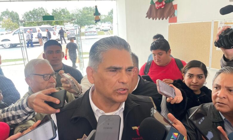 Policías relacionados a fuga siguen en libertad mientras siguen las investigaciones