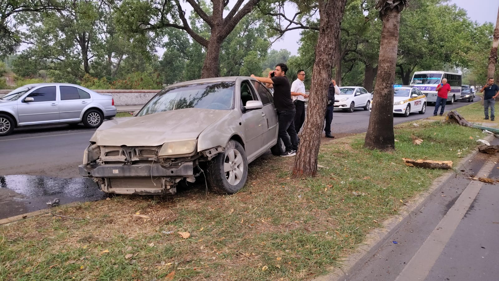Fuerte percance en Boulevard Praxedis Balboa deja vialidad obstruida