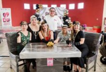 DIF Nuevo Laredo celebra a más de 100 mamás con regalos, música y fiesta temática
