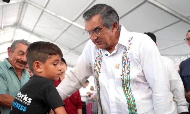 Gobernador Américo Villarreal festeja el Día de las Madres del DIF Tamaulipas