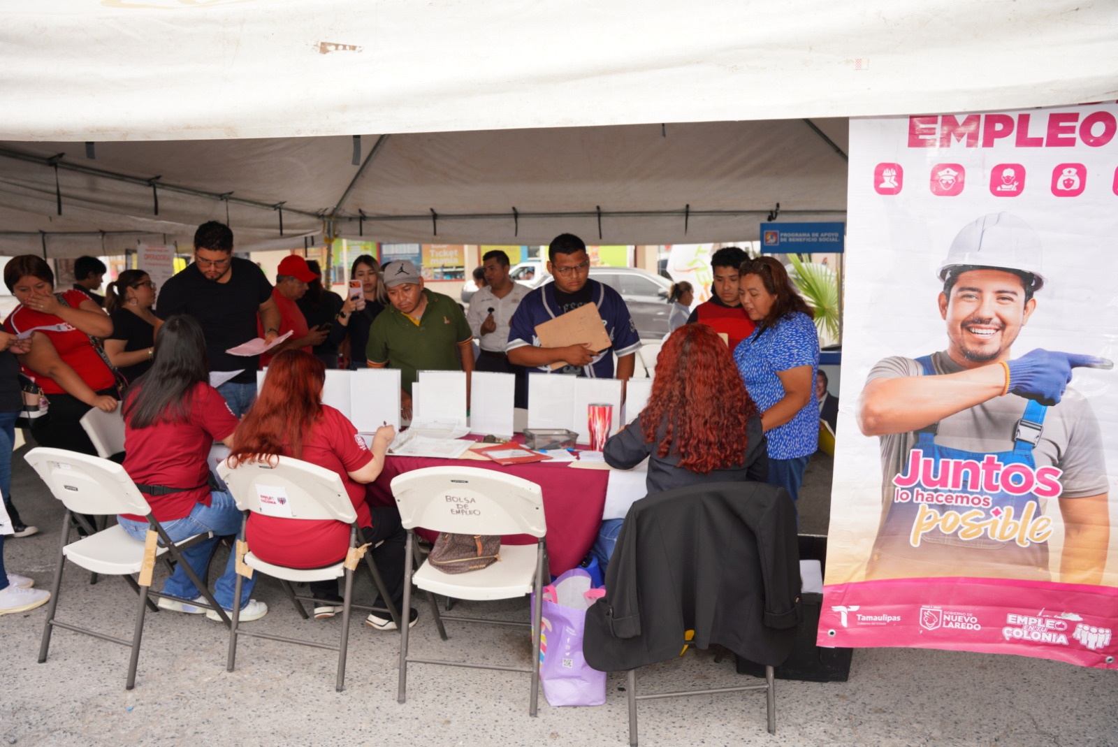 Acerca gobierno municipal oportunidades laborales al poniente de la ciudad