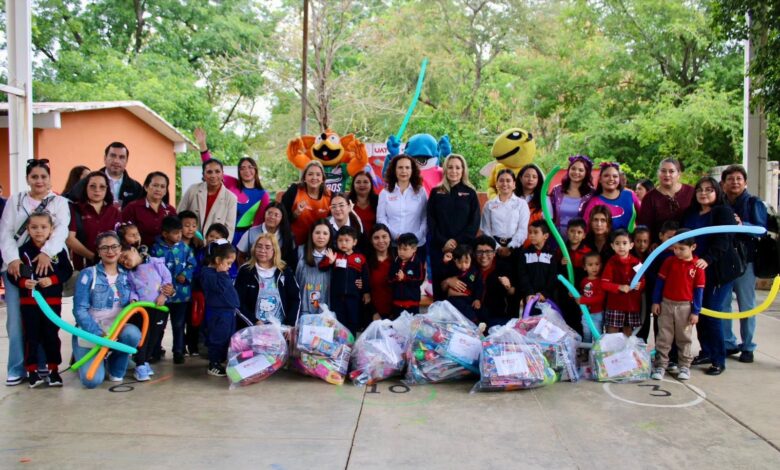 Se entregaron juguetes a niños y niñas de la Colecta “Alegrando Corazones”