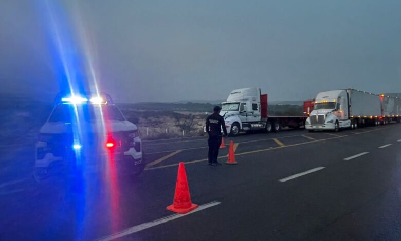 Elementos de Tránsito Estatal mantienen labores en carretera