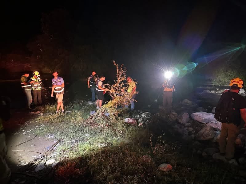 Rescatan a dos personas extraviadas en el Cañón del Novillo