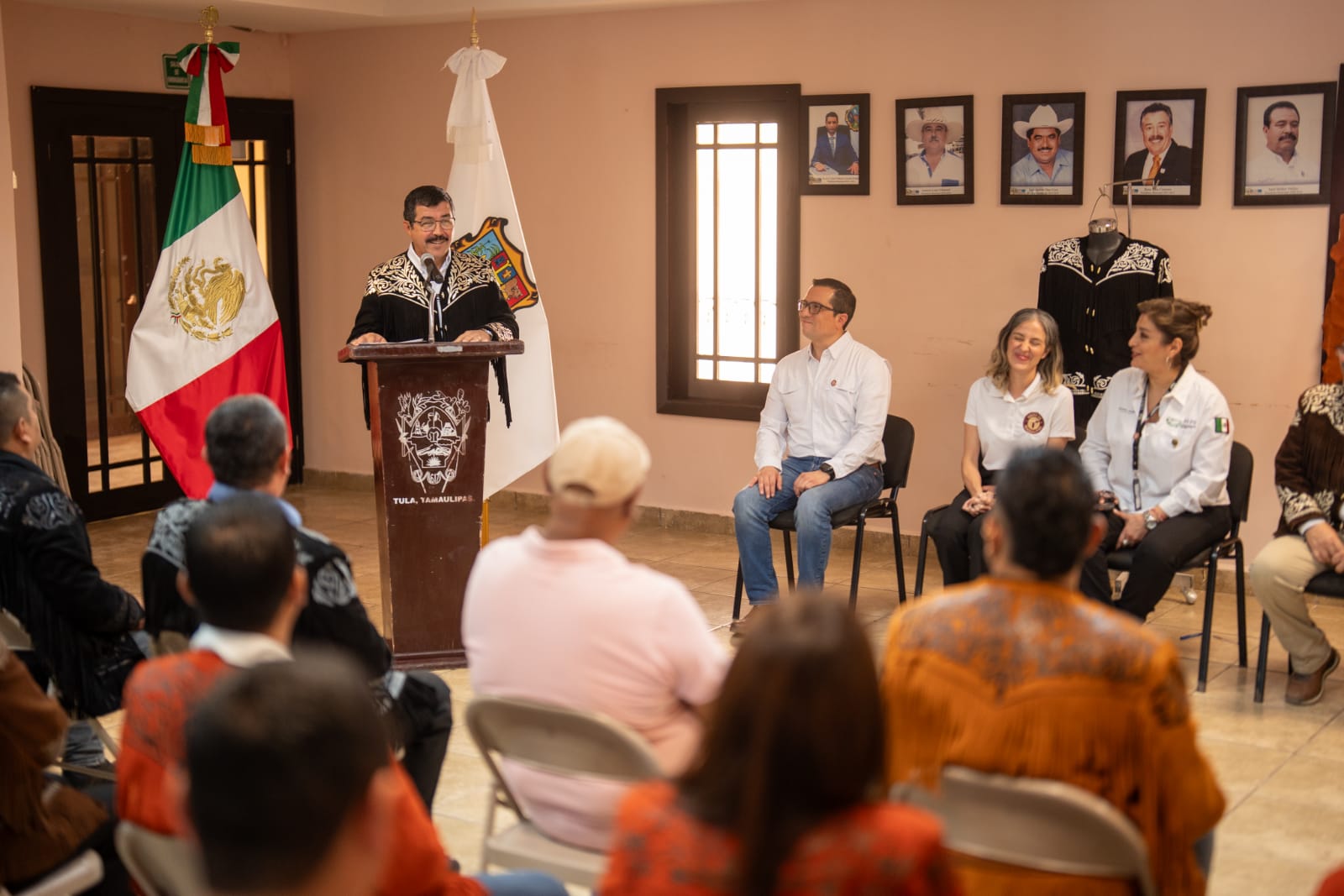 Cuera Tamaulipeca recibe certificación que impulsa a artesanos de Tula