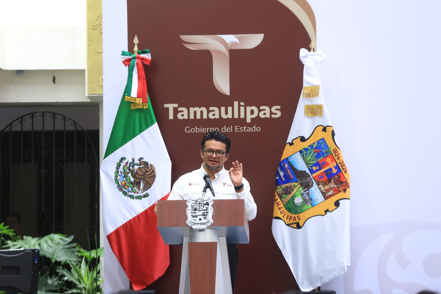 Destacan proyectos de electrificación y energía solar