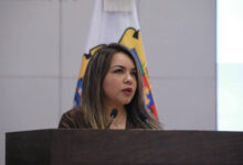 Diputada Elvia Eguía presenta propuesta para condonar adeudos antiguos de usuarios de Comapa en Tamaulipas.