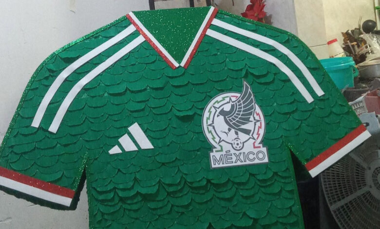 piñata de la Selección Mexicana