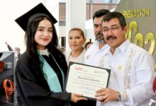 La UAT entregó en El Mante una nueva generación de profesionistas