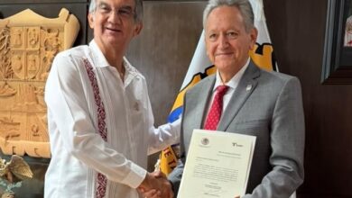 El Gobernador Américo Villarreal Anaya nombró al Doctor Ricardo Gerardo Guerrero Morales como nuevo Secretario de Salud de Tamaulipas.