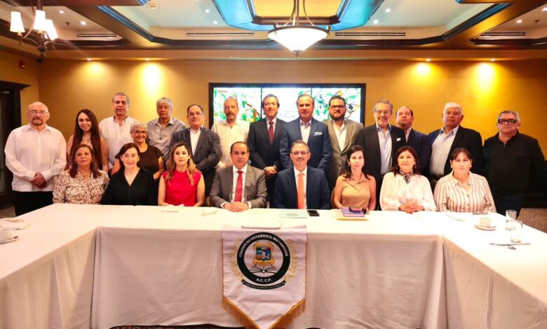 El secretario de Finanzas, Carlos Irán Ramírez, destacó la coordinación con el Colegio de Notarios para fortalecer la certeza jurídica, la confianza y la inversión en Tamaulipas.