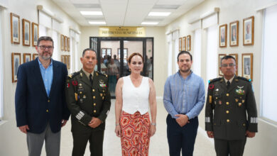 Carmen Lilia Canturosas honra la historia de Nuevo Laredo